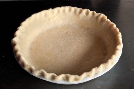 Dairy-Free Flaky Pie Crust Recipe - butterless, easy, and delicious! Naturally vegan, nut-free, and soy-free, too.